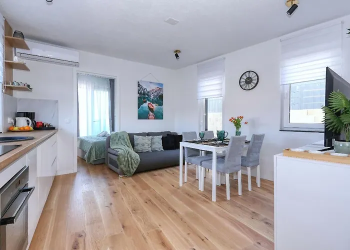 With Private Garden Zadar